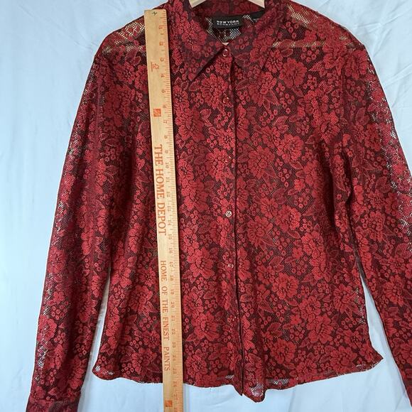VTG Mobwife Red Lace Blouse WOMENS SIZE XL Whimsigoth Y2k Button Up NY&CO L/S - Picture 7 of 11